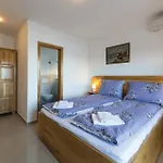 Eight-bedroom Okrug Gornji With Sea View 05 *