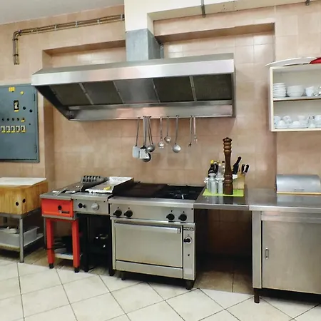 Feriehus Eight-bedroom Okrug Gornji With Sea View 05 Trogir