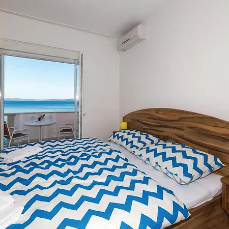 Eight-bedroom Okrug Gornji With Sea View 05 Τρογκίρ